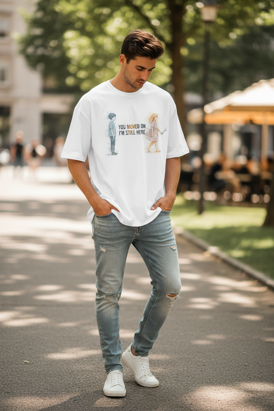 Man wearing oversized t-shirt